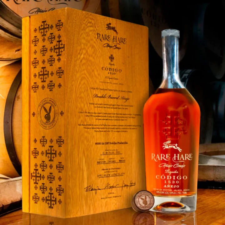 codigo-1530-rare-hare-anejo-conejo-tequila-750ml-358573